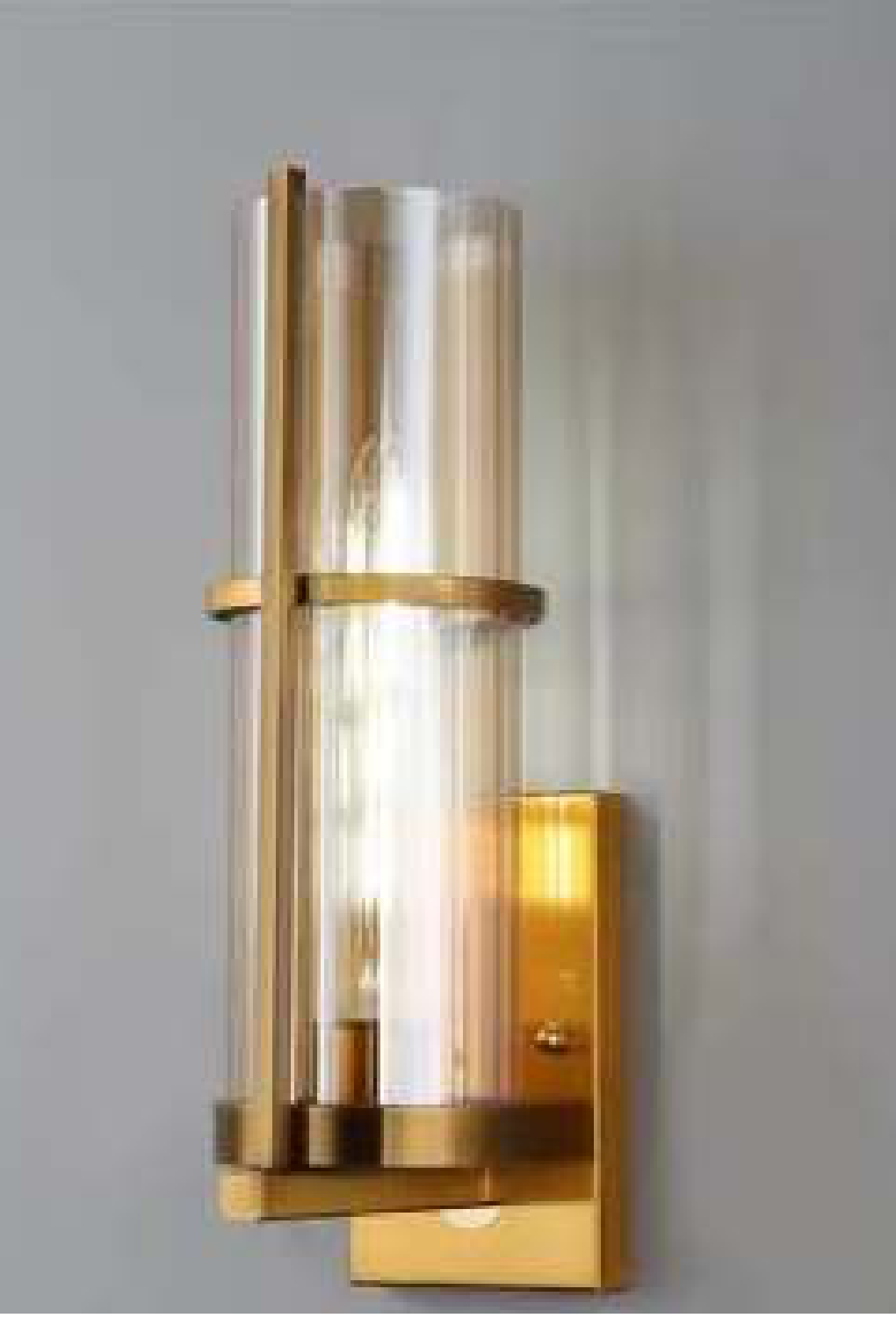 Light House Metal Material Brass+Amber Finished Wall Light