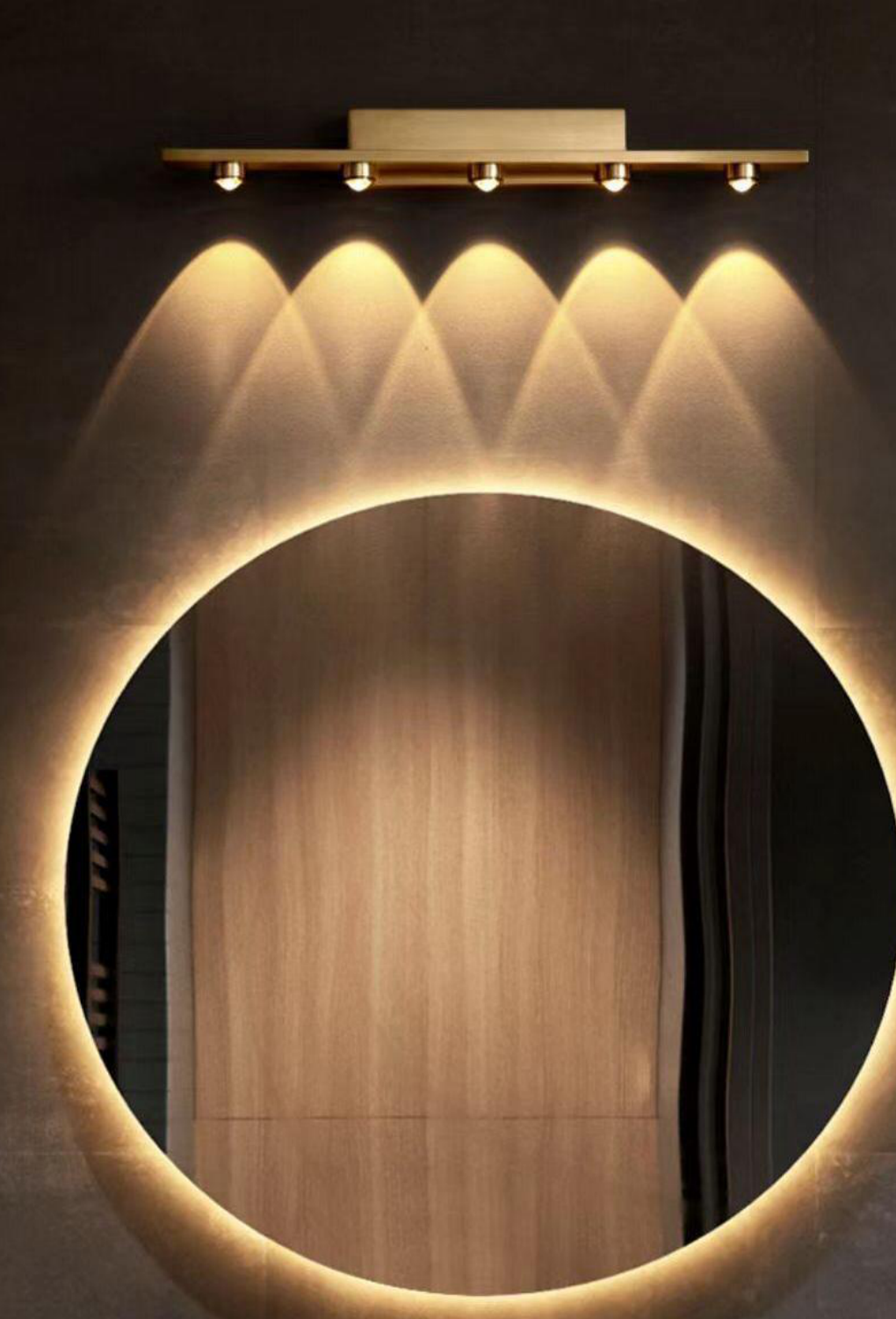 Light House Metal Material Antique Brass Finished Wall Light