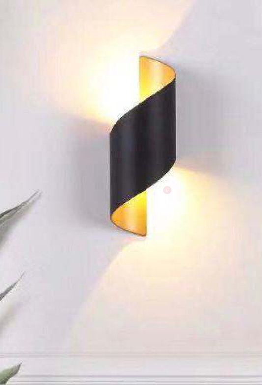 Light House Metal Material Black + Gold Finished Wall Light